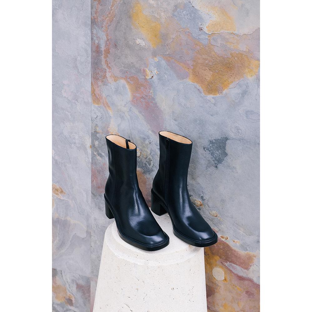 IORE理想矿石轻盈粗跟牛皮短靴