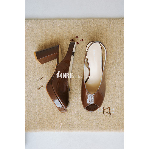 IORE理想矿石重构比例防水台凉鞋