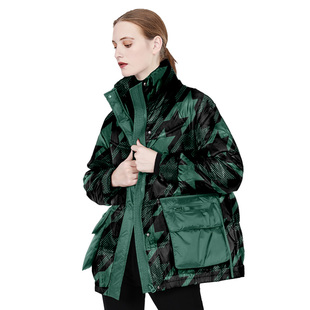 时尚千鸟格印花羽绒服女短款2022年新款绿色拼接高领加厚保暖外套