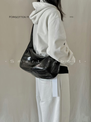 Smart rabbit |牛皮硬挺大容量斜挎单肩慵懒风休闲流浪可颂托特包