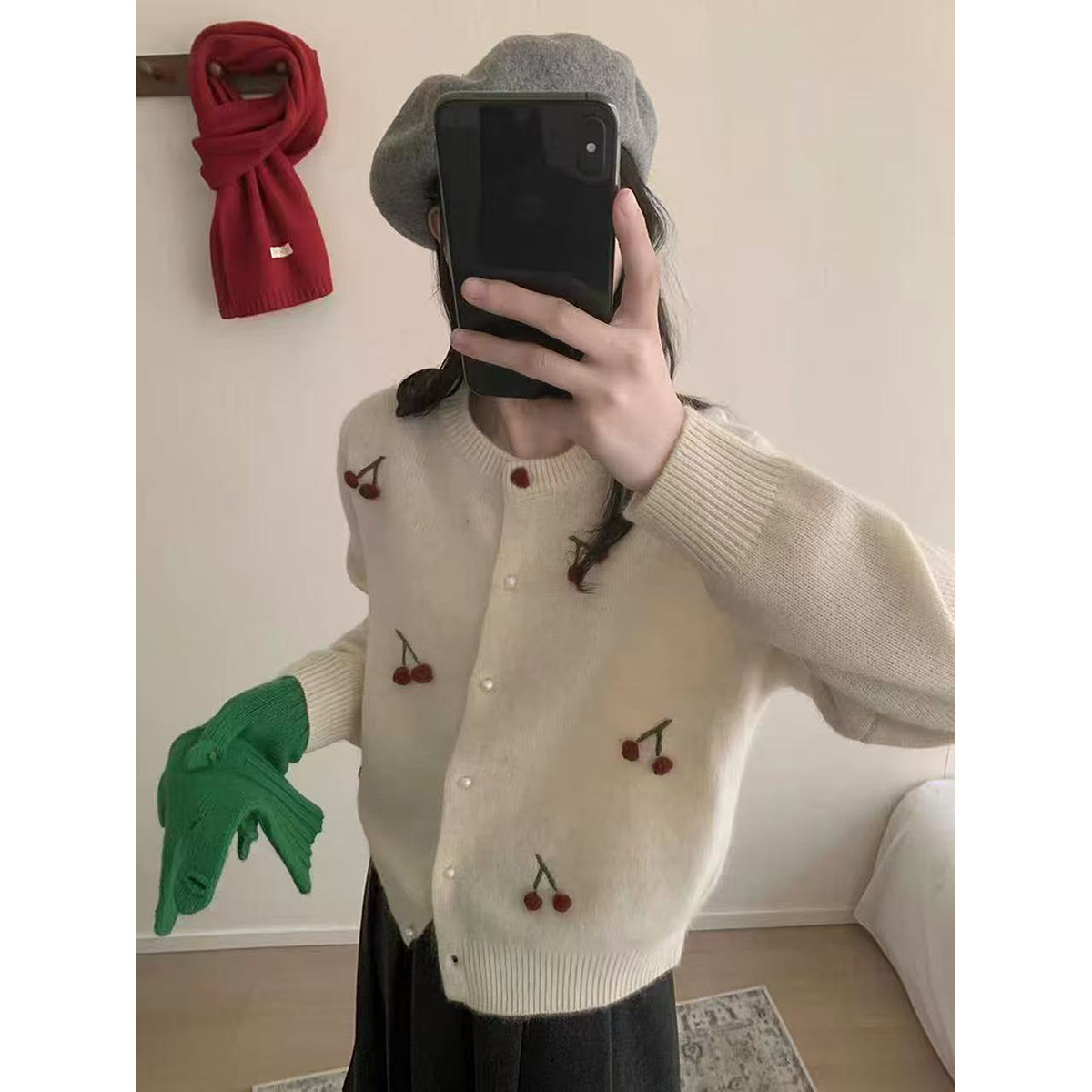 甜美淑女风圆领樱桃刺绣针织开衫女秋冬新款单排扣毛衣外套可内搭,女装/女士精品,毛衣,淘宝优惠券,粉丝福利购,淘宝优惠卷