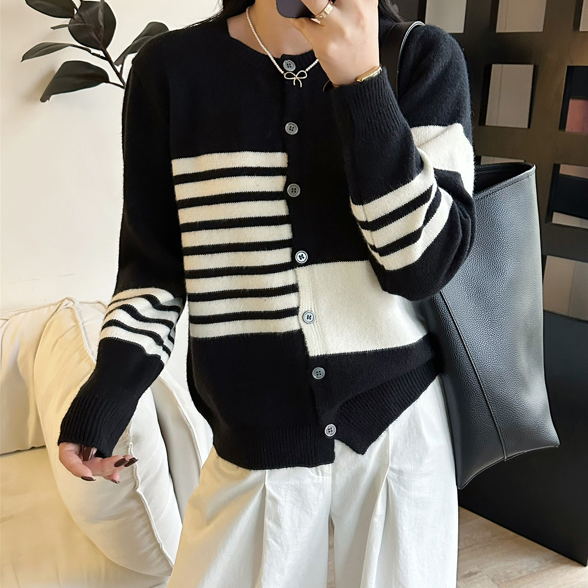 圆领韩版针织开衫不规则撞色毛衣