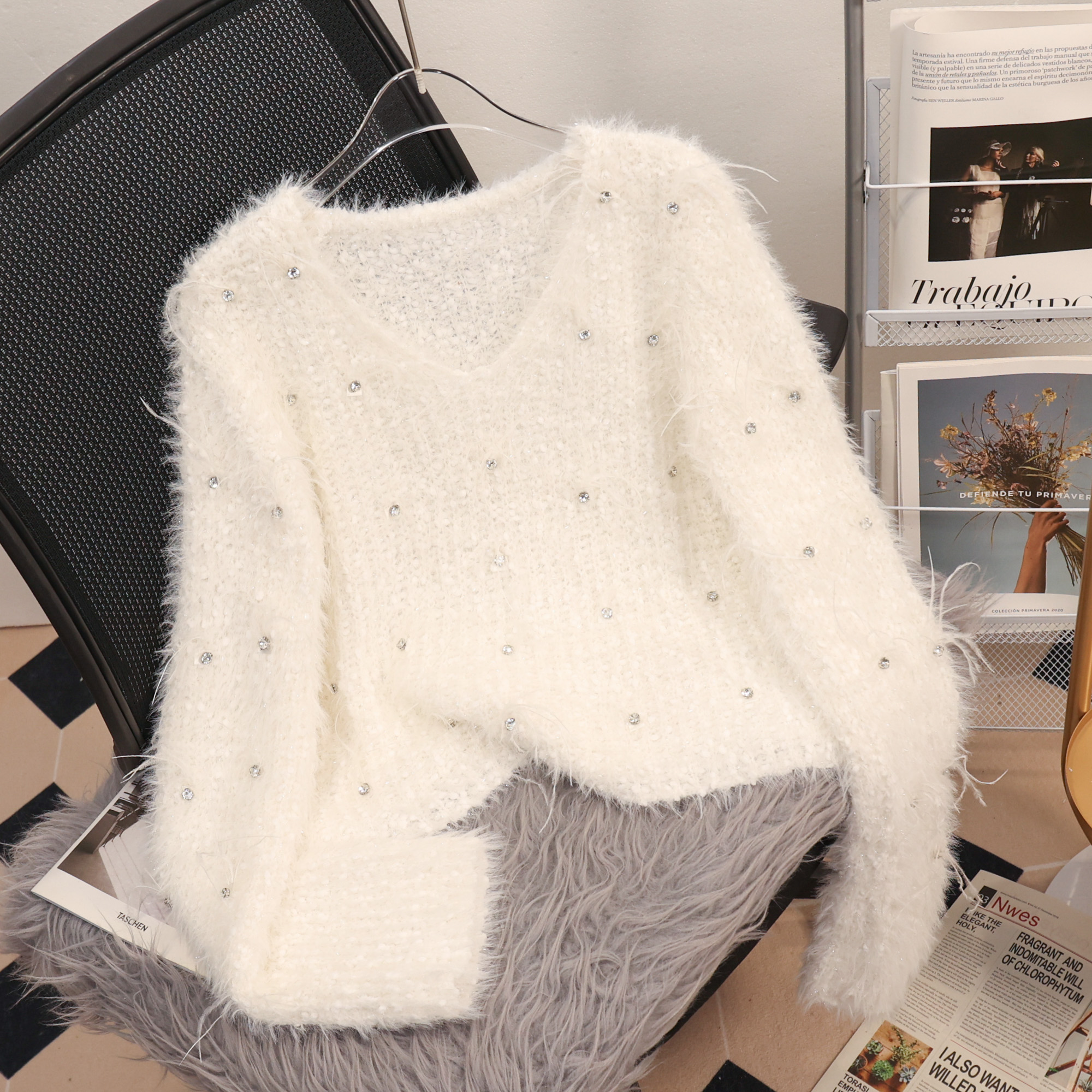 V领小香风甜美针织钉珠毛衣上衣