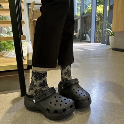 Crocs/卡骆驰云朵洞洞鞋女拖鞋