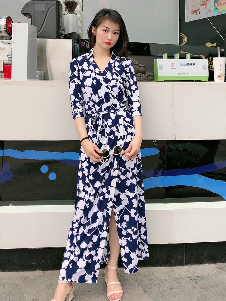 2020春夏同款七分袖女修身显瘦沙滩裙裹身裙V领长款长一片连衣裙在类目 女装/女士精品, 连衣裙中 - 来自Buy2taobao.com提供专业的淘宝代购服务