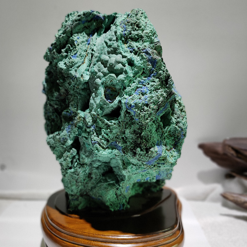 湖北矿区天然绿松石观赏石 原石摆件 特色毛料毛石摆台6062克绿料