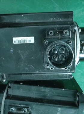 OMRON伺服电机R88M–IL3K030C–S2 议价