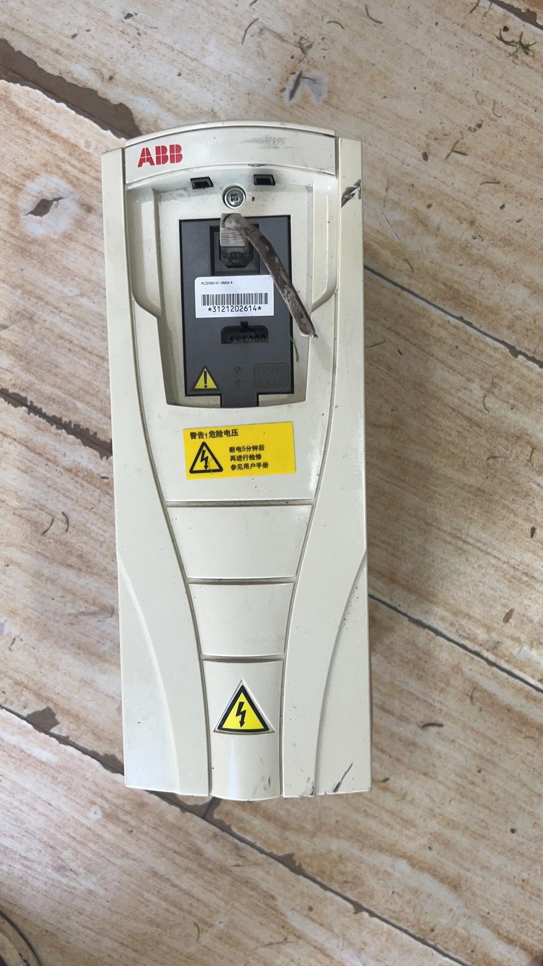 acs550-01-06a9-4 abb 550 2.2k,