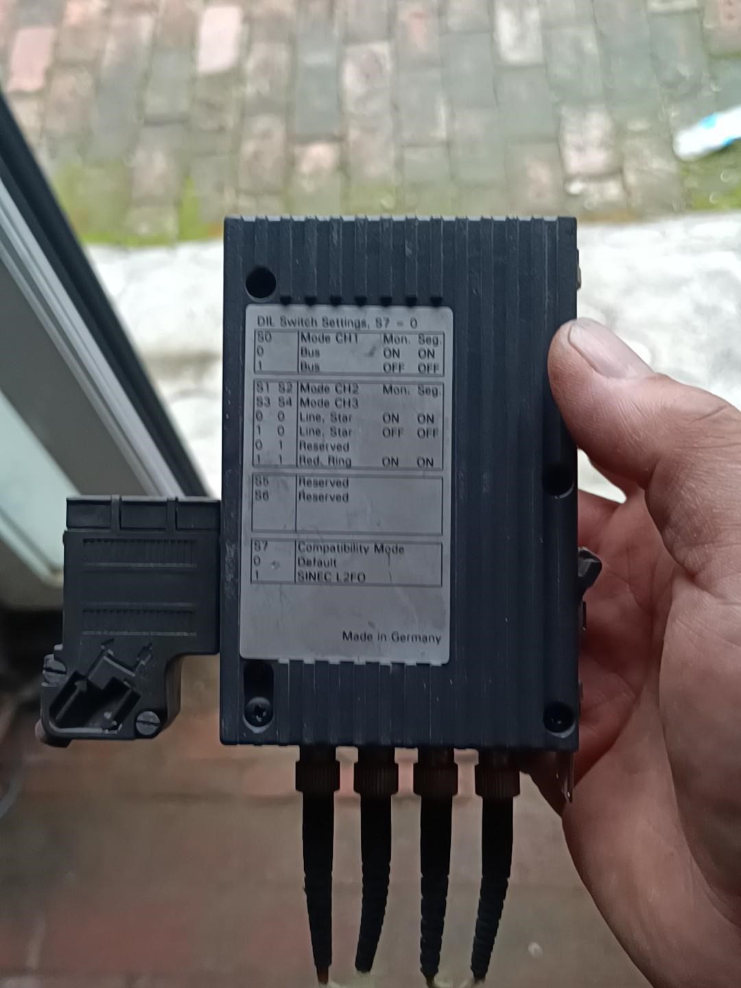 西门子6GK1  502-3CB10光纤通信模块，通电可以点