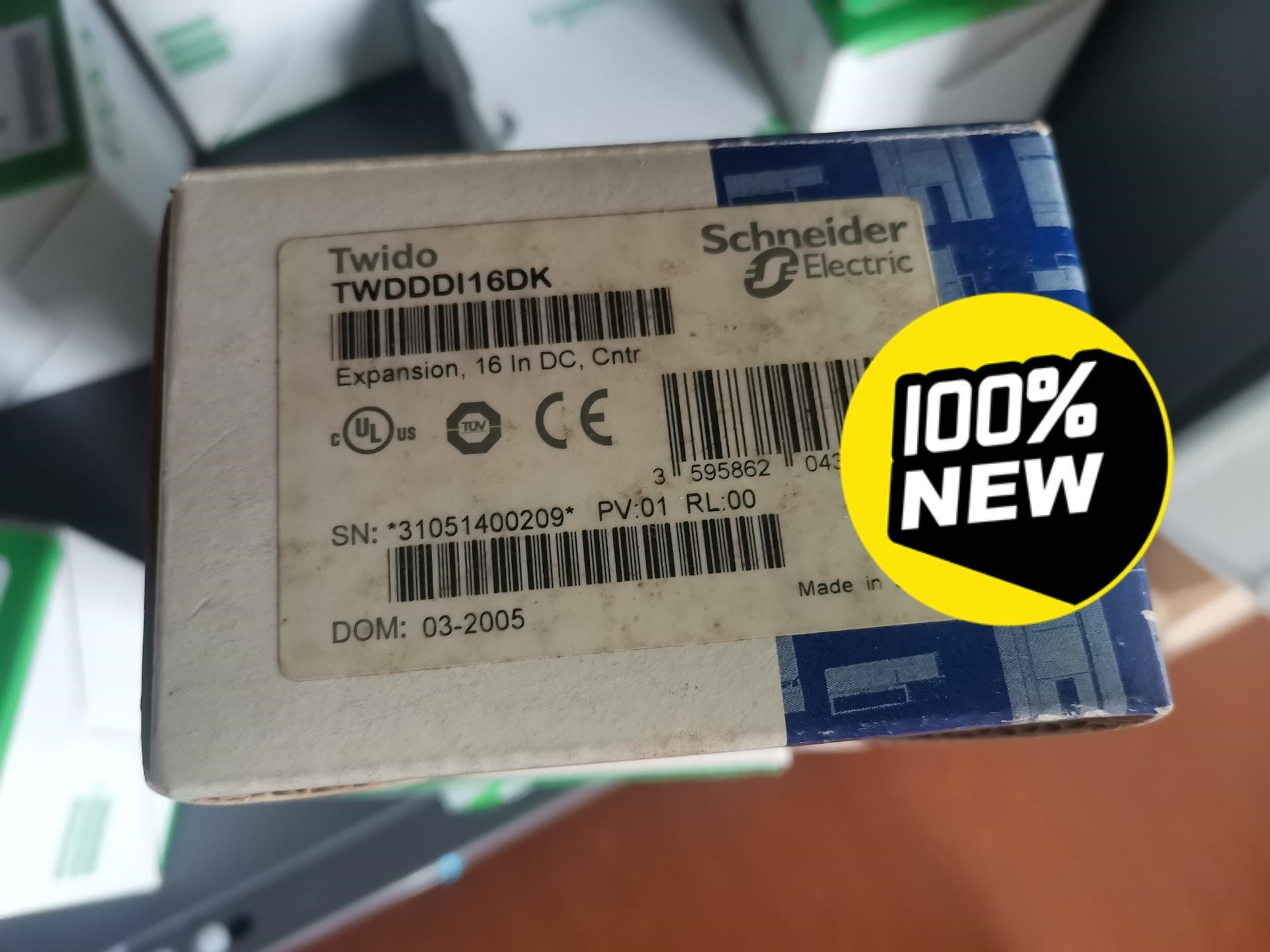 施耐德TWDDDI16DK，全新原装正品，现货1台
