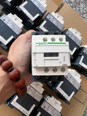 施耐德LC1D12MD接触器，线圈DC 220V，注意不是A