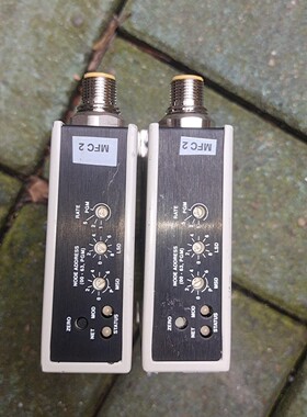 日本HORIBA UFC-8565C 20CC流量计 ，成色