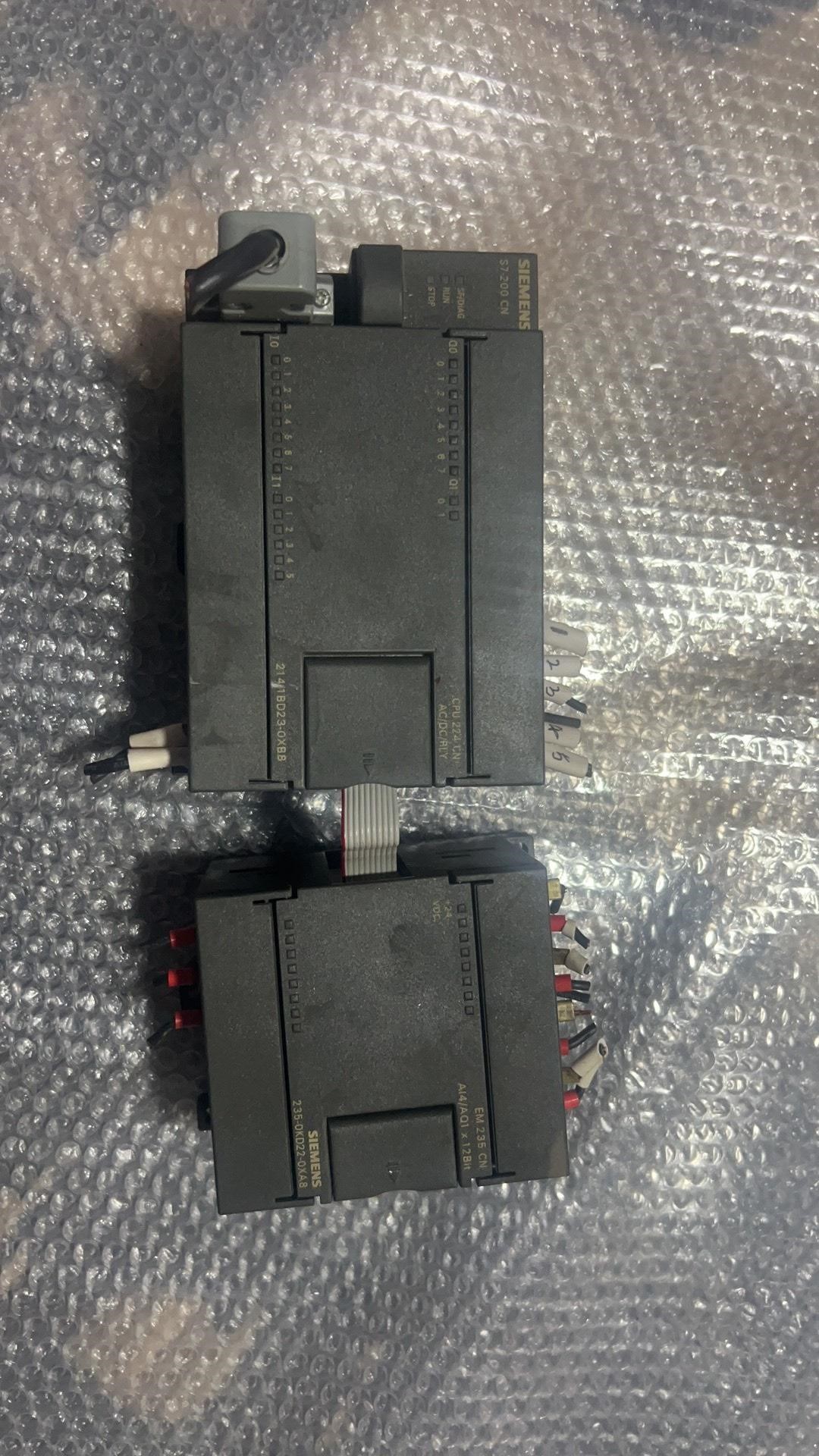 西门子PLC,214-1bd23-0xb8,235-0kd2