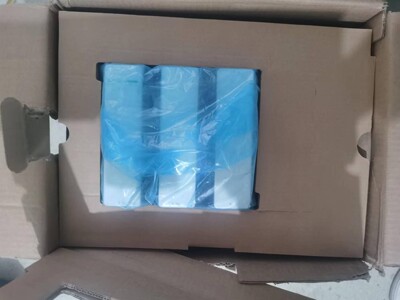 施耐德交流接触器 LC1F800MW 产品实物图，照片如下，