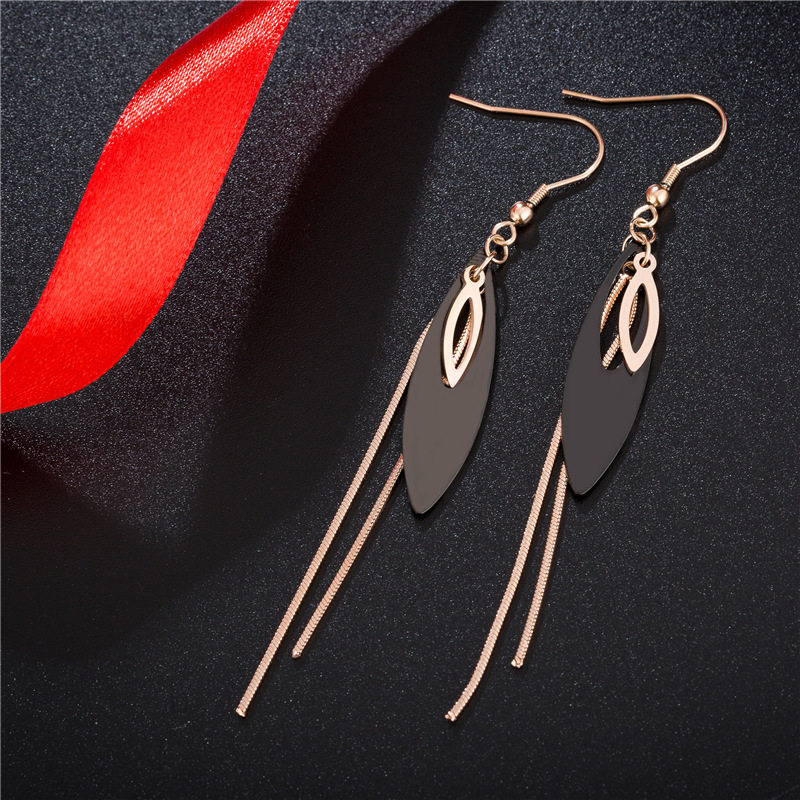 气质长流苏钛钢耳坠时尚新款水滴黑金色金属耳环流行百搭耳饰饰品