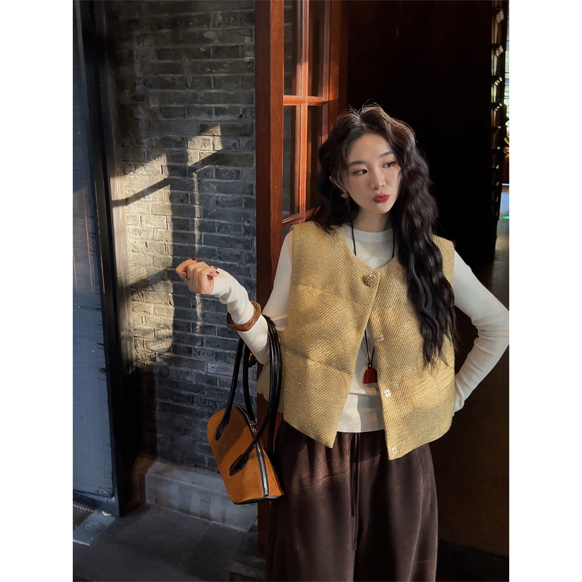 【呼呼严选专享】【青花】女款秋冬设计小香羽绒马甲外穿独特好看