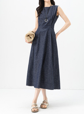 Eworld25夏丹宁蓝无袖牛仔连衣裙女收腰显瘦气质长款背心裙X65516