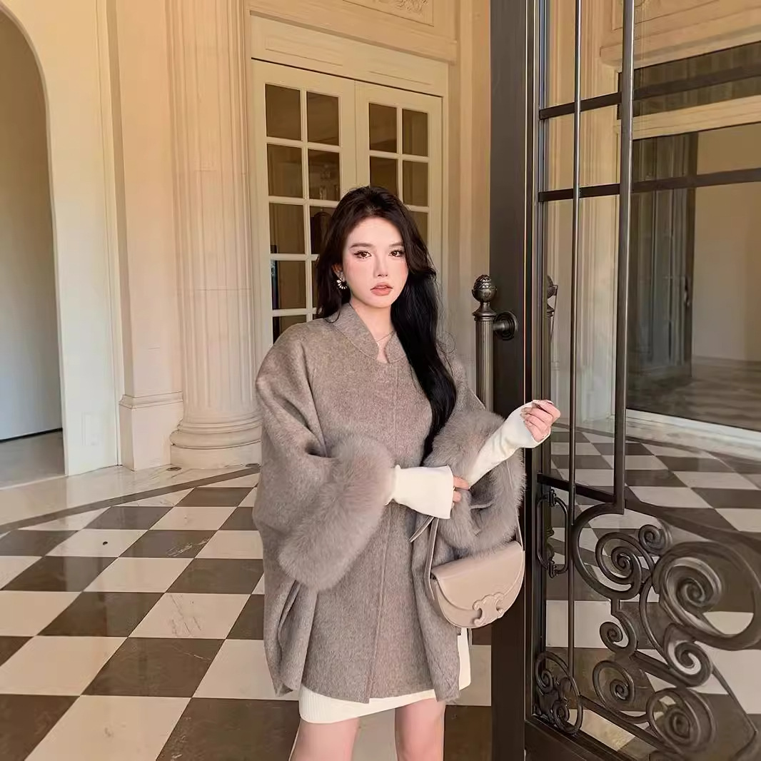 【毛嘟嘟】24年秋款濮院简韩休闲风短款大衣百搭羊毛设计休闲百搭
