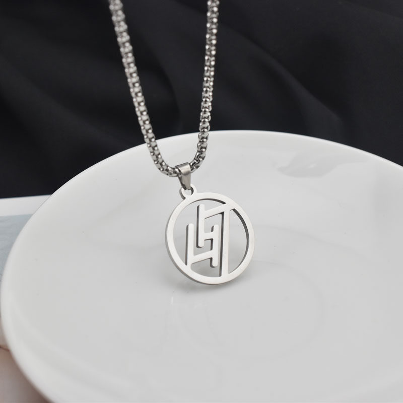 lh7潮牌个性字母项链男女街头嘻哈百搭卫衣链条配饰吊坠锁骨链男