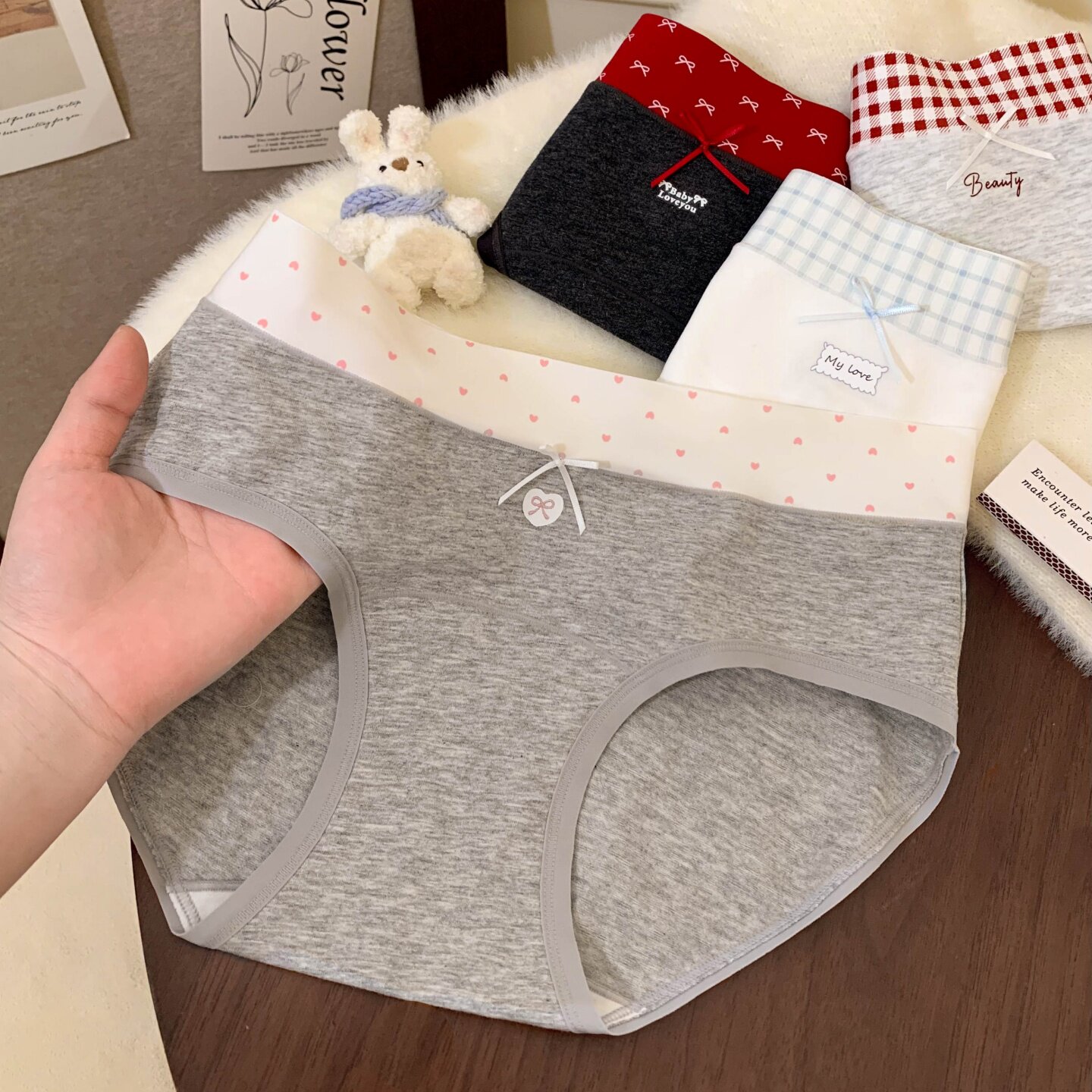 浅棉星点~高颜值女生内裤女无痕透气纯棉女士三角裤舒适不夹屁屁,女士内衣/男士内衣/家居服,女三角裤,淘宝优惠券,粉丝福利购,淘宝优惠卷