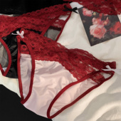 红色蕾丝女士本命年低腰镂空内裤 浪漫共鸣 法式 女2026属马高开叉