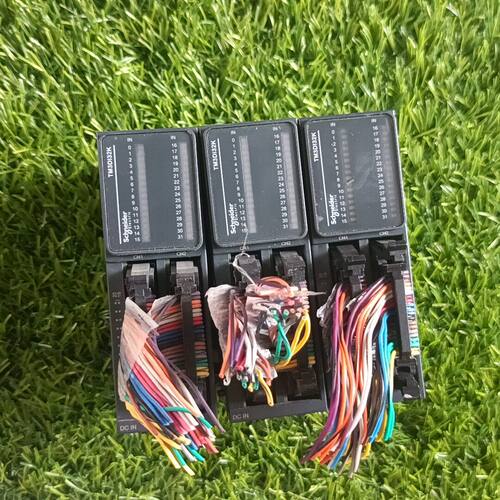 施耐德TM3DI32K三台，PLC