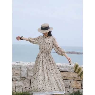 苎麻加捻细皱印花抽绳飘逸连衣裙