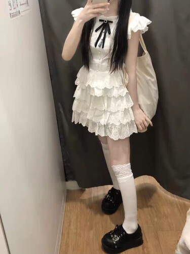 &ldquo;未闻花名&rdquo;韩系学院风小飞袖初恋小白裙甜美公主蛋糕