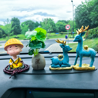 和尚饰品摆件香薰新车饰品摆件