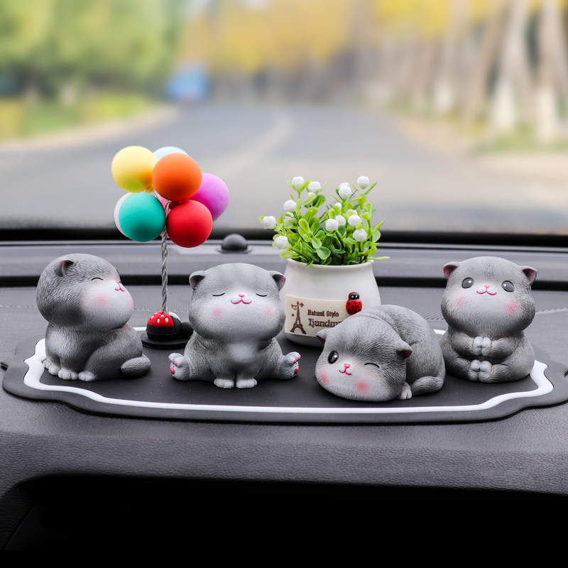 车载创意汽车招财猫摆件可爱男女个性车载装饰车内饰品摆件高档