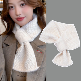 纯色奶白色针织毛线小围巾女秋冬季 懒人护颈交叉短丝巾围脖配大衣