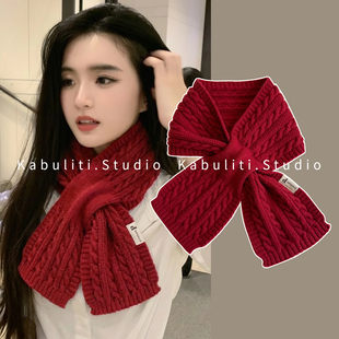 纯酒红色新年交叉穿孔懒人麻花针织毛线厚围巾女护颈系脖短小围脖