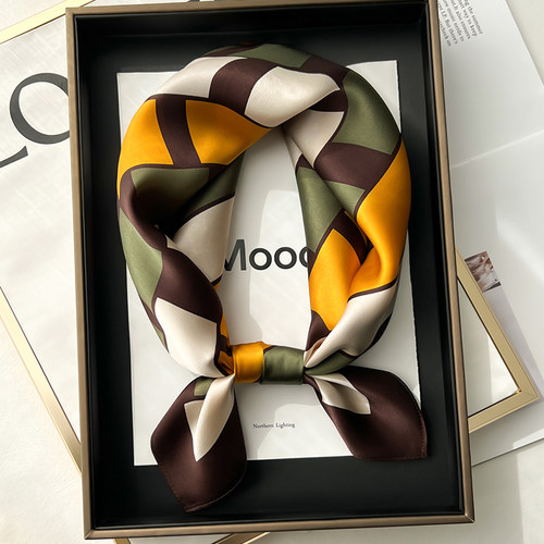 杭州真丝小方巾丝巾职业装饰护颈