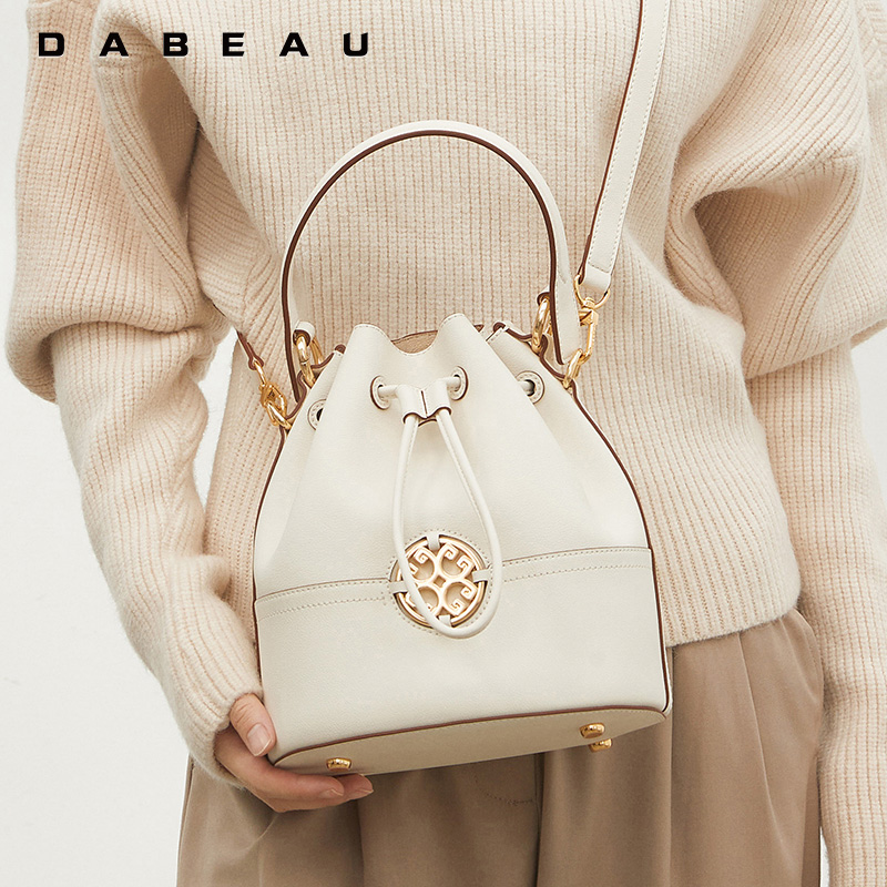 迪艾宝新款真皮水桶包单肩斜挎包