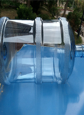 特厚饮水机水桶18.9升钢化桶家用食品级大桶塑料储水PC桶三年保质