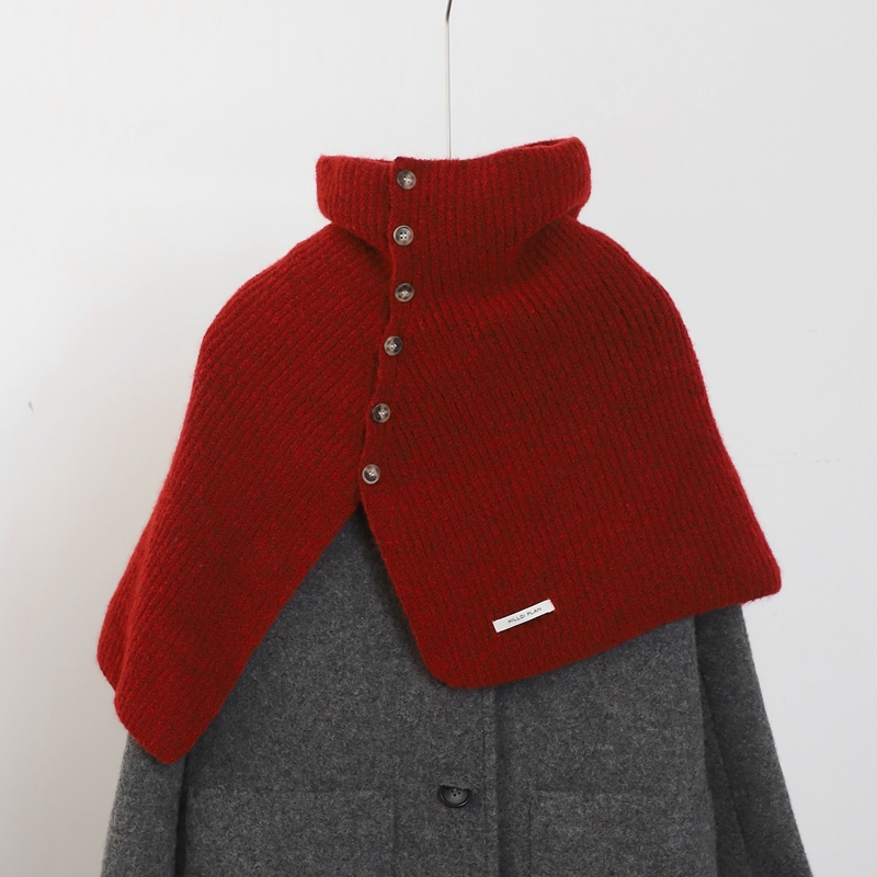 纽扣可解，羊毛保暖围脖披肩一体