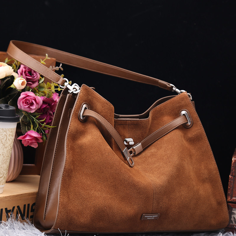 专柜正品女包头层牛皮托特包2025新款单肩斜挎包女简约休闲水桶包,箱包皮具/热销女包/男包,水桶包,淘宝优惠券,粉丝福利购,淘宝优惠卷