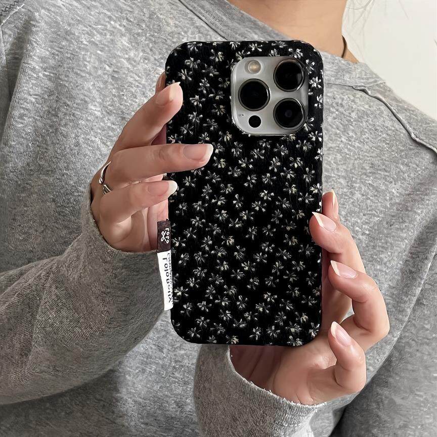 新款复古黑色绒布小碎花苹果17Promax适用17Pro艺术复古风16小众个性15高级感手机壳14全包保护套13防摔ins风