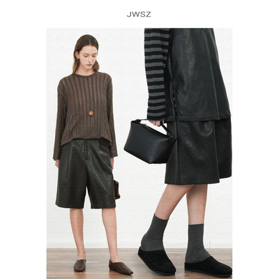 JWSZ 极简ROW风高质感环保皮中裤