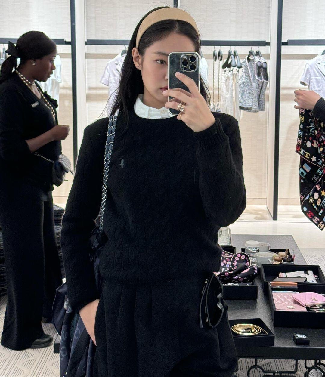 Jennie同款手机壳适用于14promax带镜子12pro适用苹果11金智妮镜面补妆iPhone13手机壳玻璃电镀xs