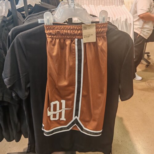 Nike/耐克 Dri-fit 男子耐高系列篮球运动速干五分短裤 IB9970