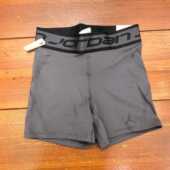 Nike 耐克JORDAN女子运动健身骑行瑜伽速干紧身短裤 FB4624