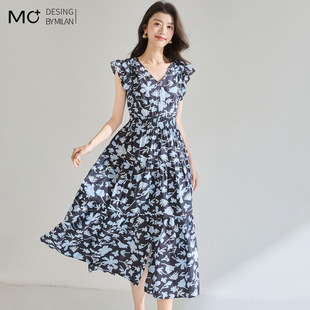 2026夏季新款碎花连衣裙女法式气质开叉氛围感纯棉显瘦无袖裙子