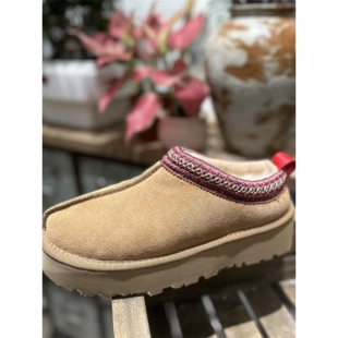 UGG桑坡雪地靴女款冬季厚底雪地棉鞋新款羊皮毛一体羊毛毛拖浅口