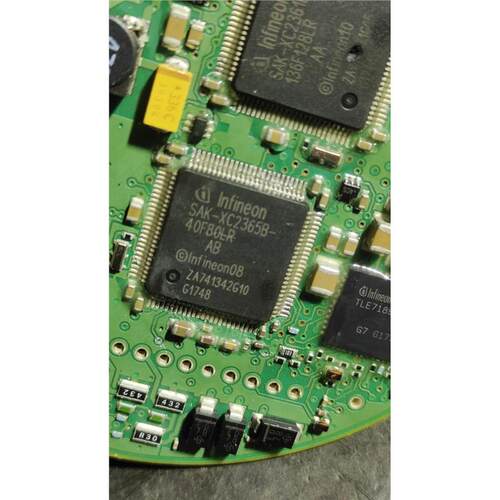 全新原装 SAK-XC2365B-40F80LR AB LQFP100 微控制器IC MCU单片机