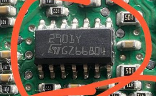 2901Y  LM2901YDT  汽车电脑板线性比较器IC芯片SOP14脚