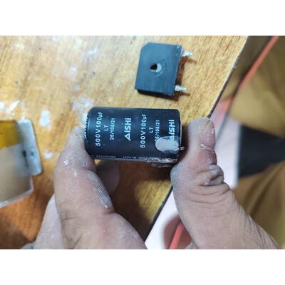 500V100UF 22*35体积  新能源充电机电容