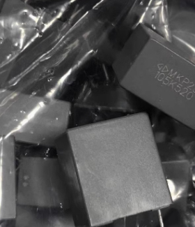 MKP25 105K520 1uF 520V 新能源充电机薄膜电容长17.3宽8.1高13.9