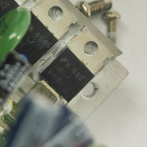 IRF640B 640B MOS场效应管N沟道18A200V TO220 全新