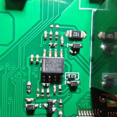 L2904B LM2904BIDR汽车电脑板运算放大器IC芯片SOP8脚贴片